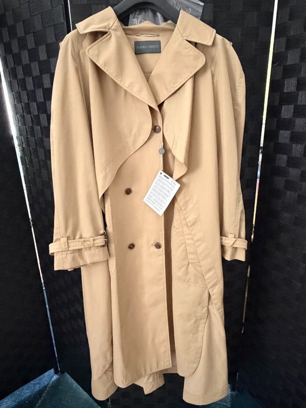 Alberta Ferretti khaki colored trench coat. US size 14.